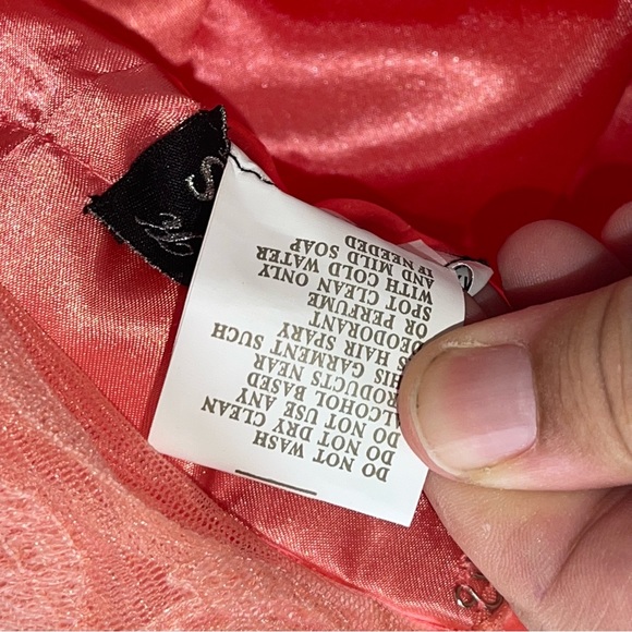 Elizabeth K by GLS Formal Dress - Picture 10 of 12